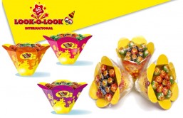New Look-O-Look - Chupa Chup FlowerPops Gift Pack. FlowerPops, the merry candy bouquet, is filled with mini-Chupa Chups lollipops in assorted flavours: apple, strawberry, orange and cola, as distributed by Castle Snackfood Distribution Limited, Ireland